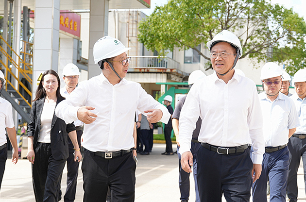 北京市副市長文獻一行蒞臨中器調研考察 共探餐廚廢棄油脂協同治理新路徑